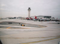  @ Detroit Metropolitan Wayne County Airport - DTW 2002 - by Florida Metal