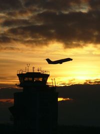  - what a beautiful sunset. - by Luigi