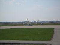  - Seaplane taxiing from tarmac - by IndyPilot63