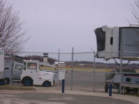  - East ramp of HVN with gate at Tweed - by Cohen