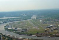 St Paul Downtown Holman Fld Airport photo, click to enlarge