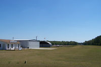 Bladenboro Airport photo, click to enlarge
