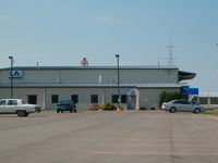  - FBO Building, with friendly staff - by IndyPilot63