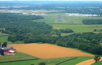  @ West Bend Municipal Airport - Final for 31 at West Bend, WI - by Bob Simmermon