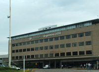  - Argentine AirportÂ´s 2000 building. - by Jorge Molina