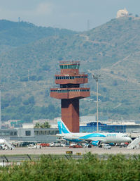  - First ATC tower built in 1965, non operative today. - by Jorge Molina