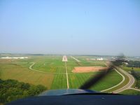  @ Outagamie County Regional Airport - Final for 29 - by Bob Simmermon