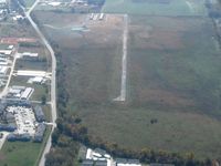  @ 2K2 - Decommissioned field south of Springfield, MO - by Bob Simmermon