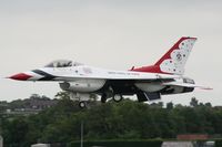  - Thunderbirds practice at Royal International Air Tattoo 2007 - by Steve Staunton
