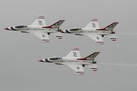  - Thunderbirds practice at Royal International Air Tattoo 2007 - by Steve Staunton