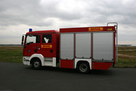  @ Leipzig/Halle Airport - Firefox with DHL - by Wolfgang Zilske