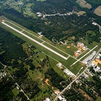 Batesville Regional Airport photo, click to enlarge