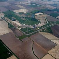 Stuttgart Municipal Airport photo, click to enlarge