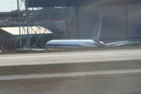  - American 757 about to be a Delta 757 - by Florida Metal