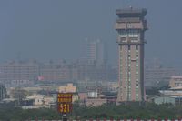  - Kaohsiung International Airport active control tower - by Michel Teiten ( www.mablehome.com )