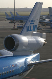  - airport overview AMS - by Thomas Ramgraber-VAP