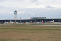  - Vienna International Airport - by Luigi