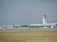  - Vienna Int. Airport - by AustrianSpotter
