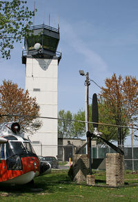 Teterboro Airport photo, click to enlarge