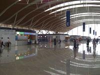  - Departure level of new terminal 2 at Shanghai Pudong International Airport - by Ken Wang