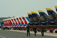  - Patrouille de France and Apache at the 2007 Airshow - by Michel Teiten ( www.mablehome.com )