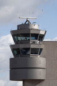  - Tower Zürich Flughafen - by Juergen Postl