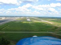  - Final for RWY 5L - by Bob Simmermon