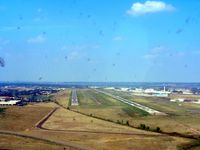 Centennial Airport photo, click to enlarge