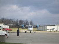  - De Havilland Canada DHC-6 Twin Otter preparing to leave - by IndyPilot63