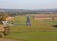  - On short final rwy. 13. - by Andreas Müller