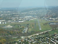  - shows new taxi way on Rwy 33 - by tconrad