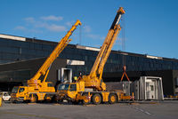  - Skylink Airbridges - by Yakfreak - VAP