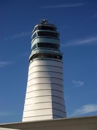  - Vienna Airport Tower - by AustrianSpotter-Grundl Markus