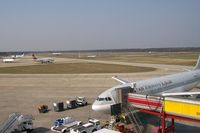  - Coming and going at TXL - by Holger Zengler