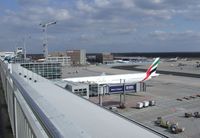 - apron in front of terminal 2 looking east - by Ingo Warnecke