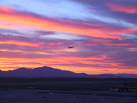  - Delta 757 off 34L with Antelope Island in the distance - by Bob  McNary