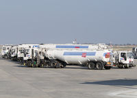 - Fuel truck´s fleet on LEBL. - by Jorge Molina
