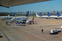  - Lots of B 737-200s - a spotter's delight! - by Micha Lueck