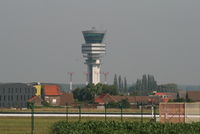  - C.T. and rwy 25L/07R - by Daniel Vanderauwera