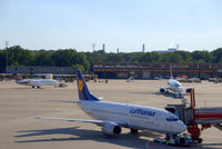  - A bunch of Lufthansa jets around gate no. 13 - by Holger Zengler