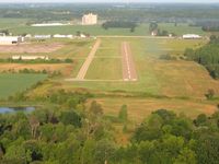  @ Abrams Municipal Airport - Final 27 - by Bob Simmermon