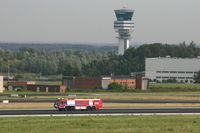  - C.T. and rwy 25L/07R - by Daniel Vanderauwera