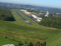  - Base for RWY 28 - by Bob Simmermon