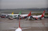Hamburg Airport photo, click to enlarge