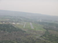 Clearfield-lawrence Airport photo, click to enlarge