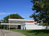 Sullivan County International Airport photo, click to enlarge