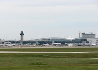  @ Dallas/fort Worth International Airport - Taken from Founder's Plaza. - by paulp