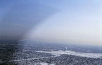  - Approaching Midway from the west. Taken from N84891. - by GatewayN727