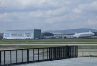  - Zeppelin-hangar and Zeppelin NT in front of the new commercial fairground - by Ingo Warnecke