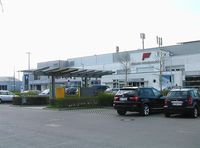  - the new terminal (streetside) - by Ingo Warnecke